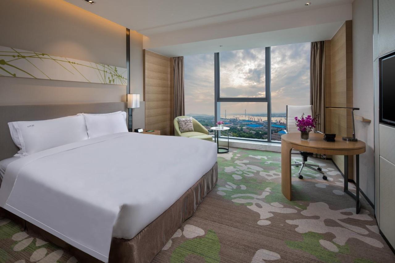 Holiday Inn Nanjing Harbour By Ihg Экстерьер фото